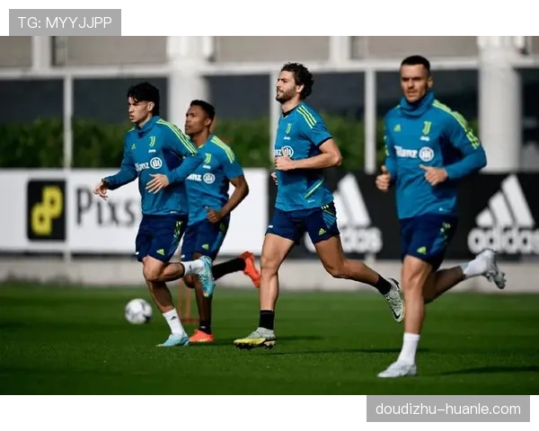 意甲球队防守哲学回归 国际米兰与尤文图斯展现战术韧性 意甲球队防守哲学回归 国际米兰与尤文图斯展现战术韧性